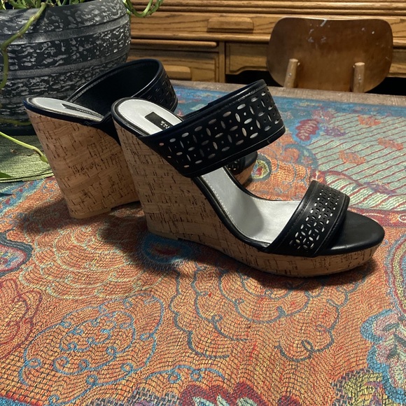 White House Black Market Slip-on Heels - Picture 3 of 4